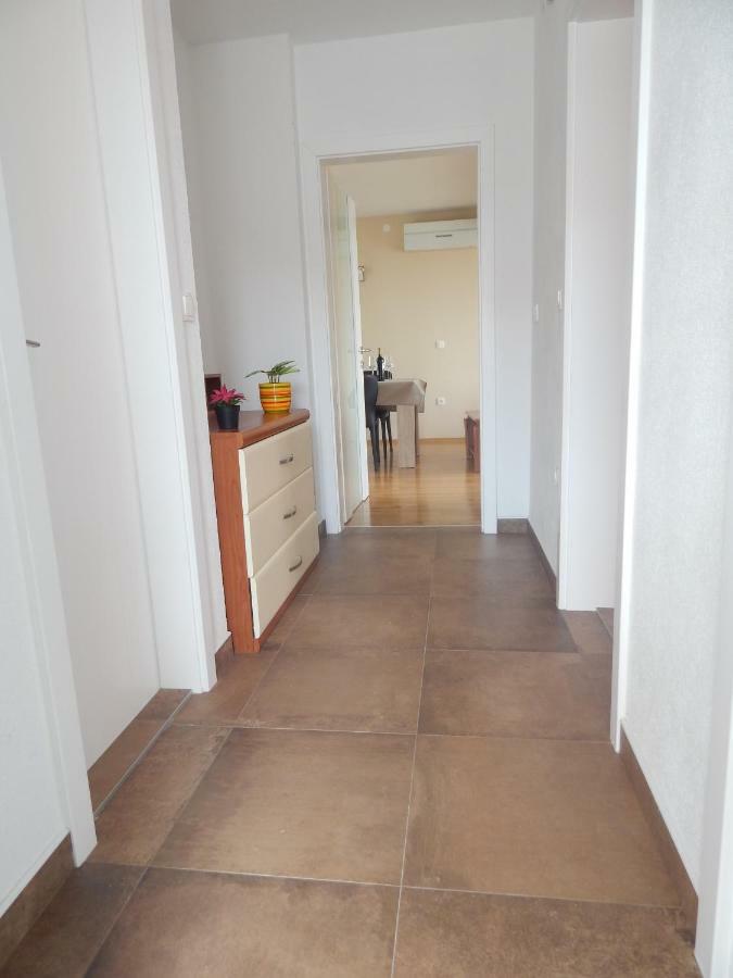 Apartman Karlo Макарска Экстерьер фото