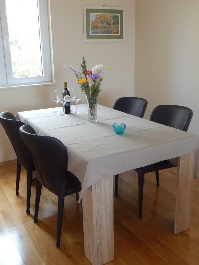 Apartman Karlo Макарска Экстерьер фото